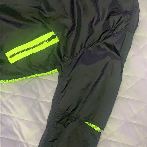 Thin windbreaker bomber jacket - Picture 2 of 4